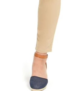 Women's Curvy-Fit Skinny Fashion Jeans