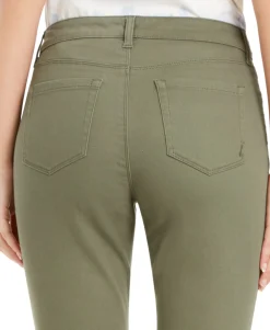 Women's Curvy-Fit Skinny Fashion Jeans