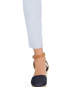 Women's Curvy-Fit Skinny Fashion Jeans