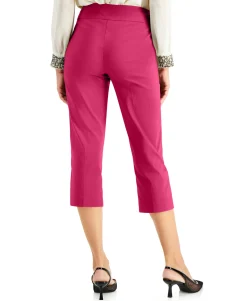 Women's Embellished Pull-On Capri Pants