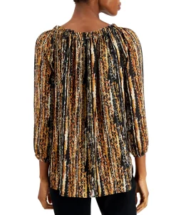 Women's Foil Printed 3/4-Sleeve Blouse