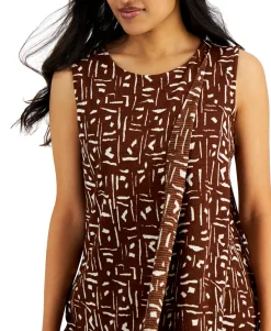 Women's Geometric-Print Textured Sleeveless Top