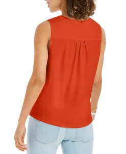 Women's Petite Pleated Clip-Dot Top