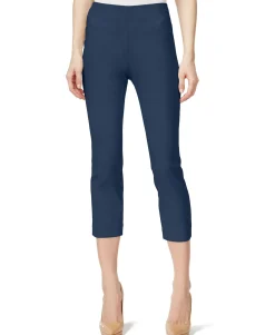 Women's Petite Pull-On Capri Pants