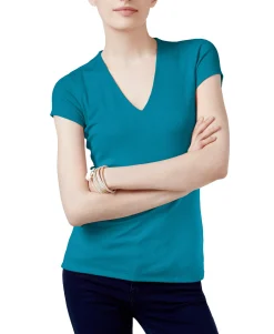 Women's Petite Ribbed V-Neck Top