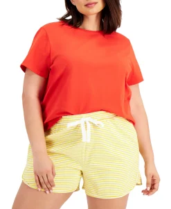 Women's Plus Solid Shrunken Top