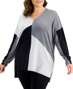 Women's Print V-Neck Step-Hem Sweater