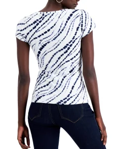Women's Printed V-Neck T-Shirt
