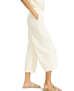 Women's Textured Cropped Jogger Pants