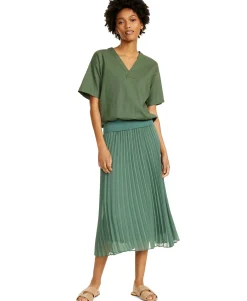 Women's V-Neck Gathered Top