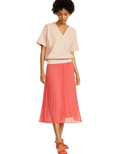 Women's V-Neck Gathered Top